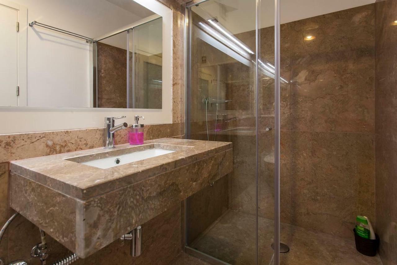 Appartamento Exquisit Flat Right Lisbona Esterno foto