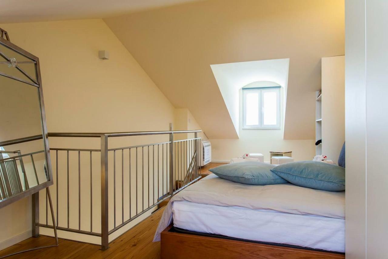 Appartamento Exquisit Flat Right Lisbona Esterno foto